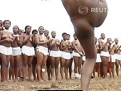 Africanas dançando sem calcinha  2